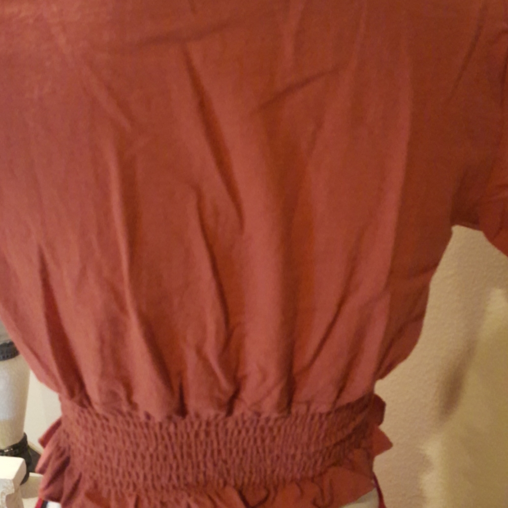 🌹Flutter Sleeve Deep V-Neck BoHo Crop Top - Picture 7 of 9